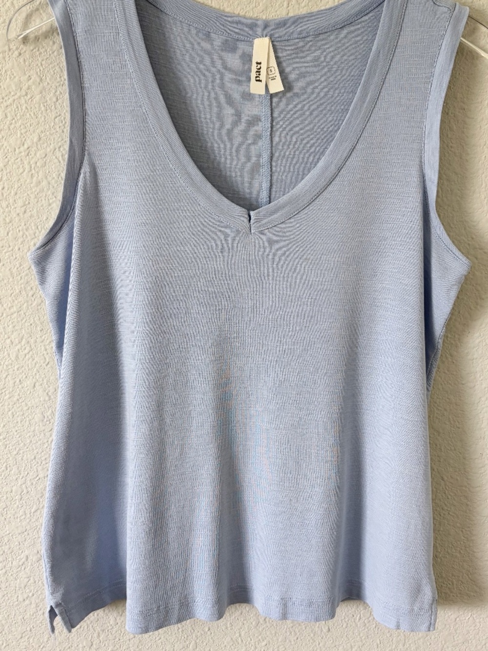 Pact Organic Cotton Sleeveless V-Neck Tank Top Size S Blue Casual Classic